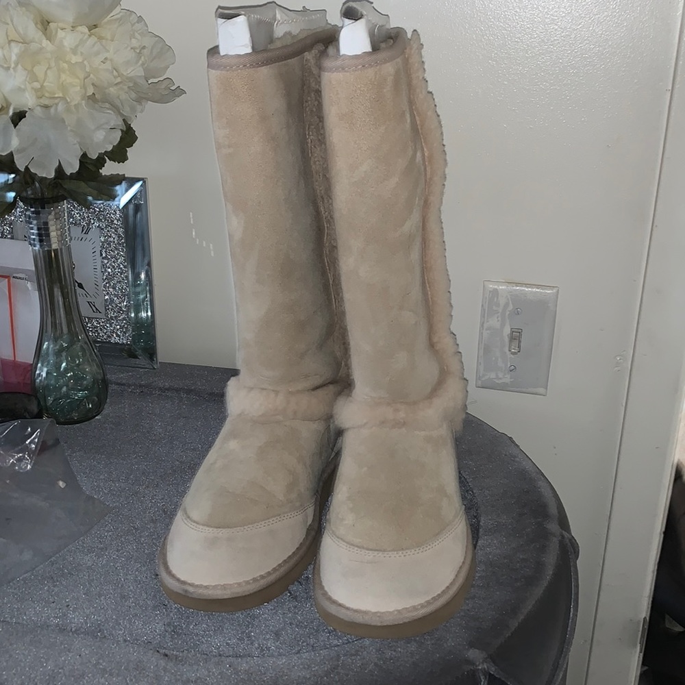 Sunburst Uggs - image 1